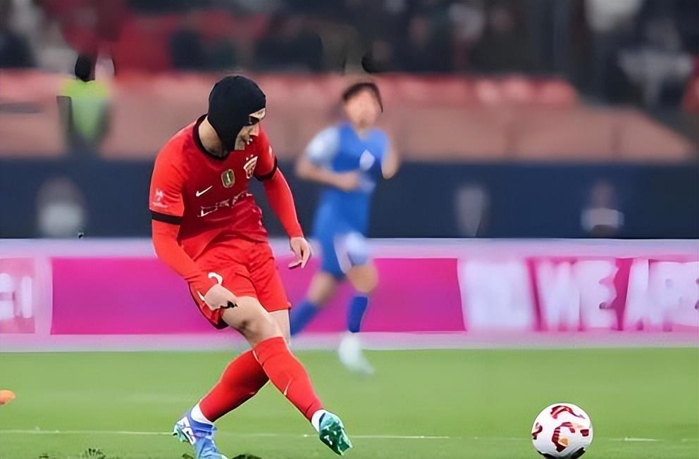 开云注册入口-网传鲁能正式求购U23国足王牌贺一然，球迷直言期待，引发热议